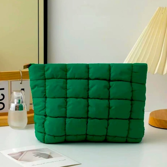 NEW Puffy Emerald Pouch w/ Gold-Tone Hardware - Picture 4 of 7